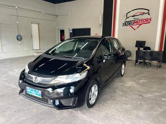 HONDA FIT 1.5 LX 16V FLEX 4P AUTOMÁTICO HONDA FIT 1.5 LX 16V FLEX 4P AUTOMÁTICO